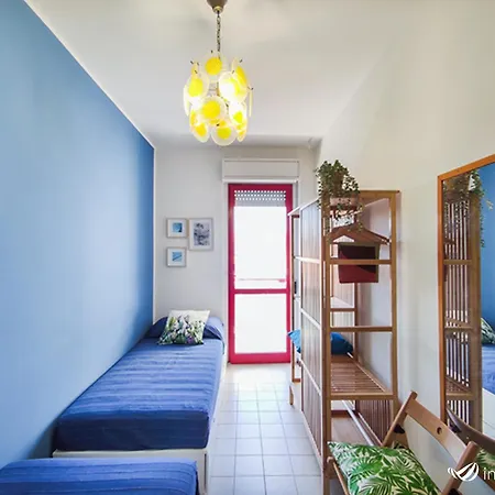 Trilocale Filzi Vista Mare - Invacanza Daire *